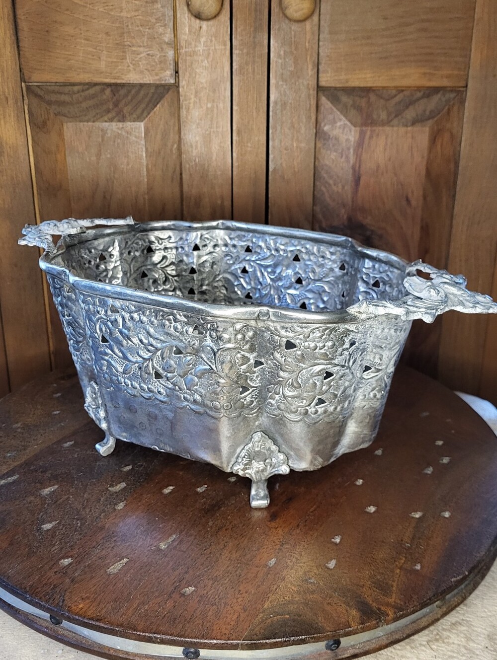 Metal Flower Pot - Picture 3 of 14